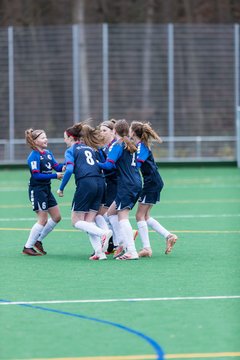 Bild 147 - wBJ VfL Pinneberg - St. Pauli : Ergebnis: 7:0 (Abbruch)